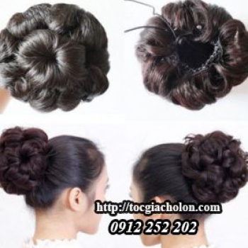 Búi tóc giả trung niên